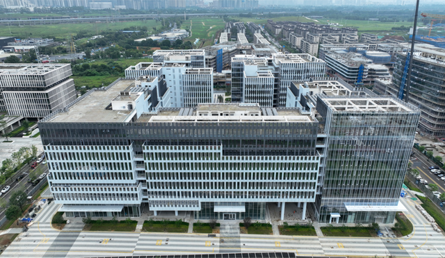 提前120天竣工投用 成都市白鷺灣科技生態(tài)園一期工程完工