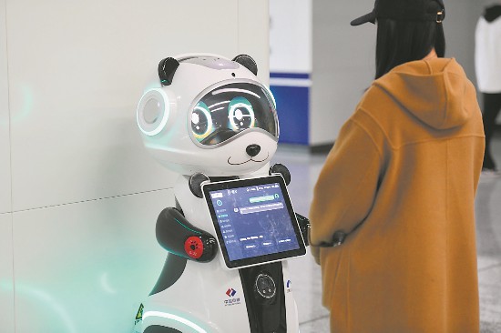 科技賦能，智聯(lián)未來(lái) 無(wú)人機(jī)與無(wú)人車如何重塑成都世運(yùn)會(huì)巡回賽